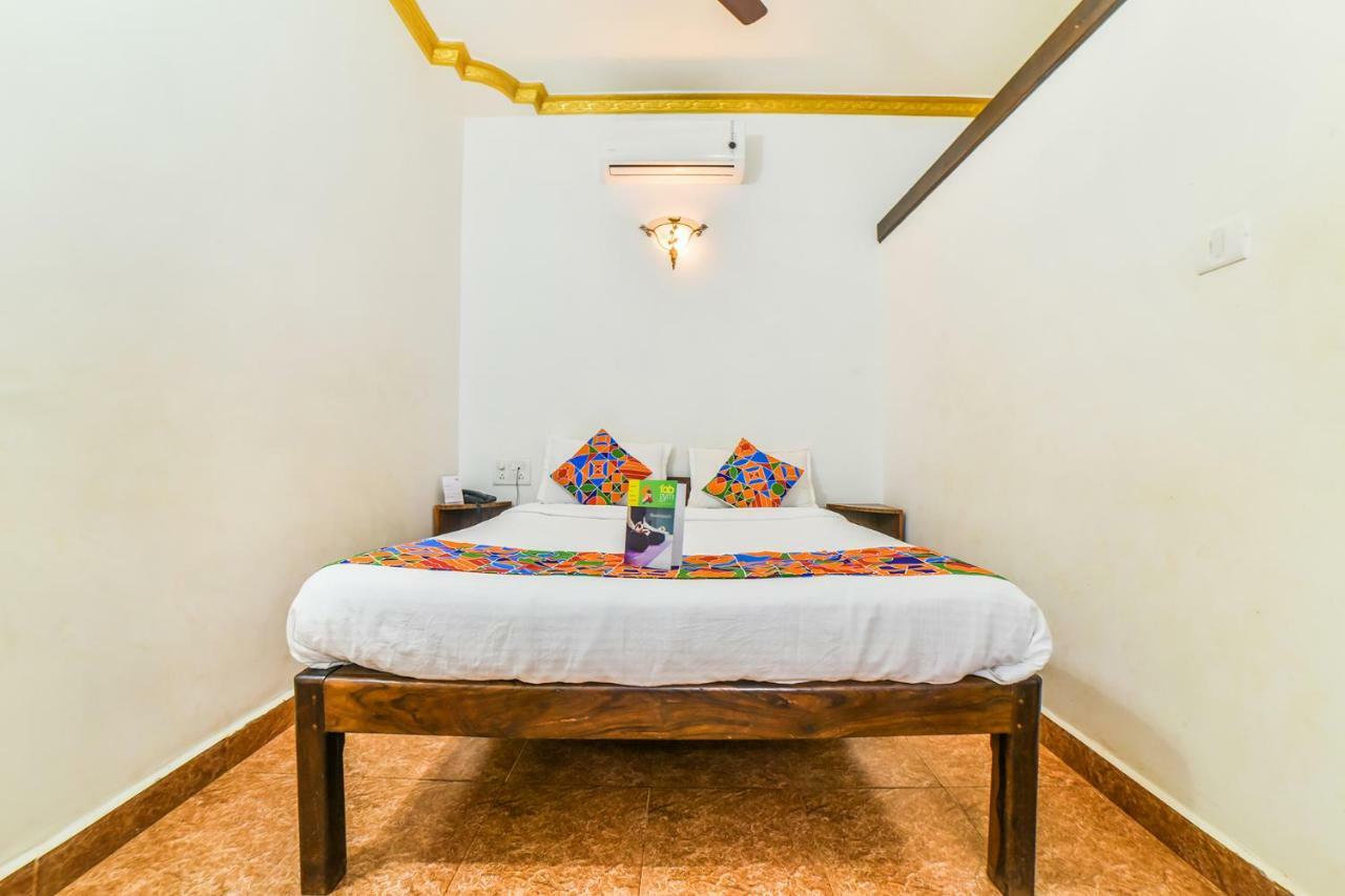 Fabhotel Yoyo Cottage With Pool - Nr Chapora Fort Vagator Ngoại thất bức ảnh
