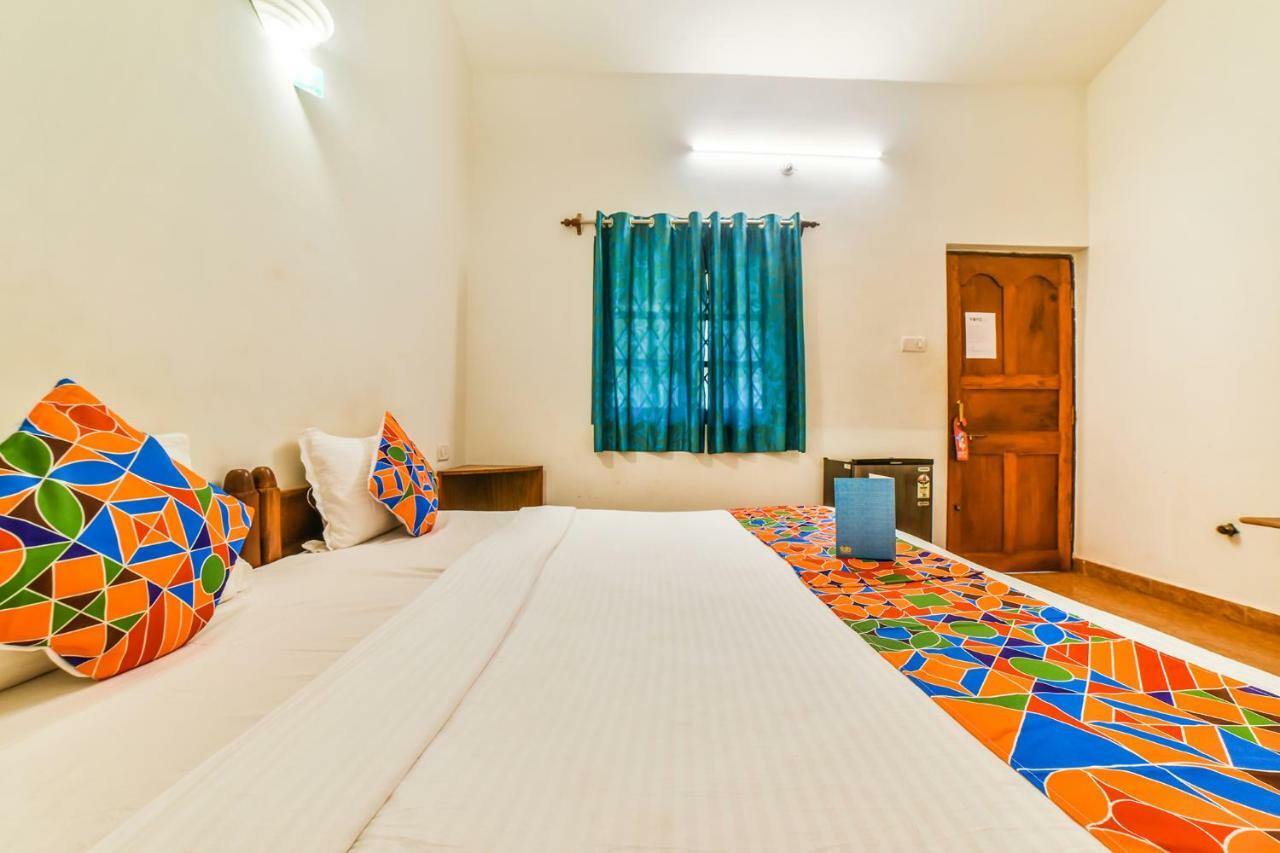 Fabhotel Yoyo Cottage With Pool - Nr Chapora Fort Vagator Ngoại thất bức ảnh